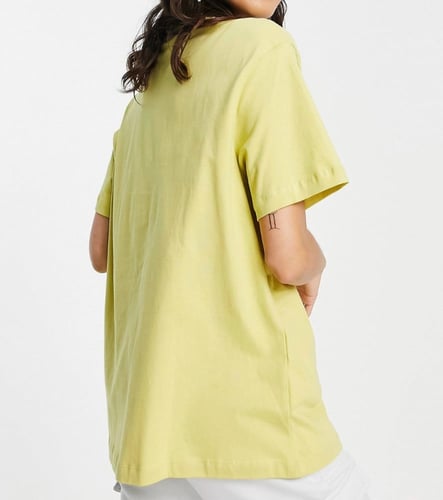 تيشيرت نايك الأصلي