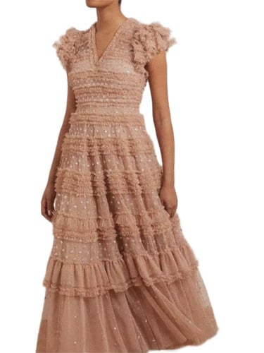 فستان دانتيل بترتر فخم