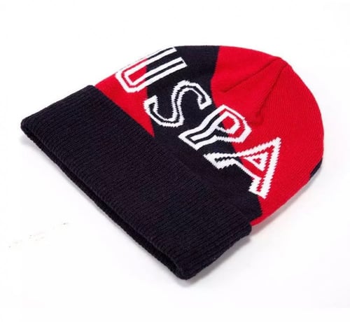 سكارف بولو مع القبعة