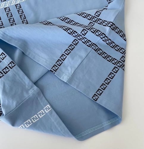 تيشيرت فيندي انيق