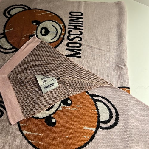 بطانية موسكينو للمواليد بعدة الوان