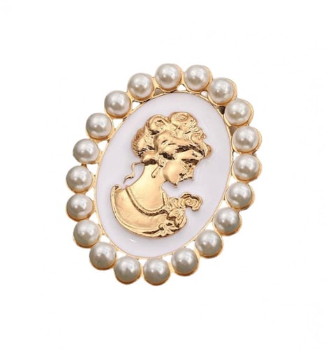 بروش انيق لولو