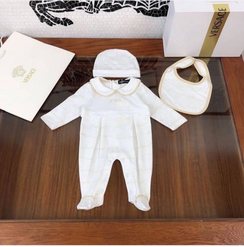 طقم ارماني 3 قطع للجنسين