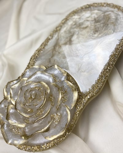 صحن تقديم الضيافه