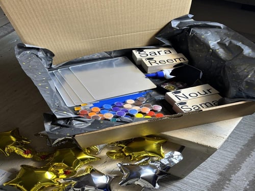 فعاليات التخرج -الرسم على المرايا