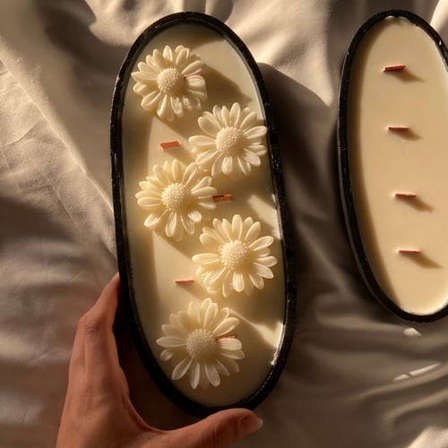 شمعة بيضاوية كبيرة