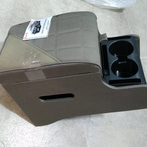 تكاية سيارة لاندكروزر شاص