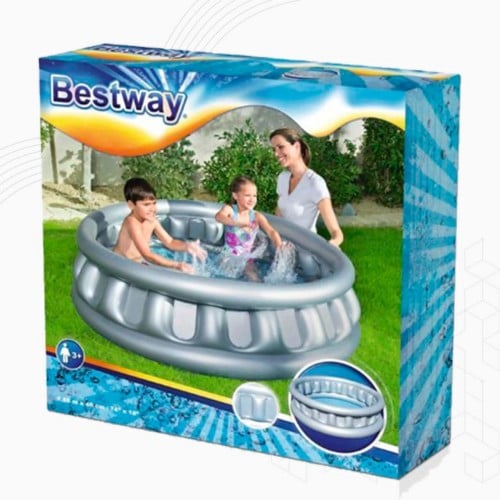 مسبح فضي بست وي