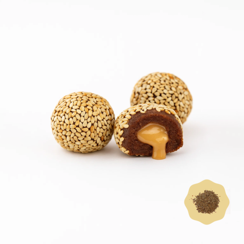 كرات تمر العجوة بالطحينة والسمسم (بنكهة الشمر والي...