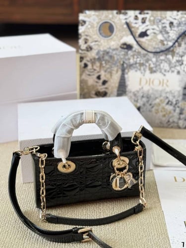 شنطة يد ديور ماستر كواليتي lady d-joy