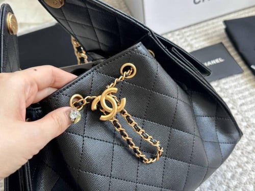 شنطة يد شانيل ماستر