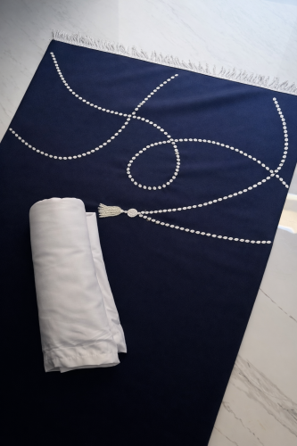 طقم المسبحه الكحلي