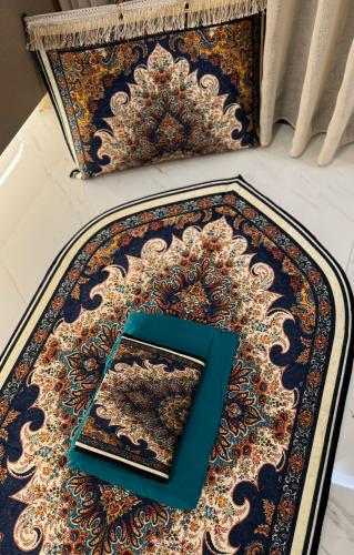 الطقم الانيق