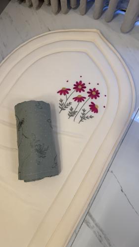 طقم البتلات الفوشي للكبار