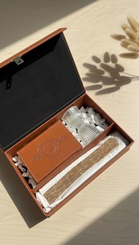 بوكس عساكم من عواده