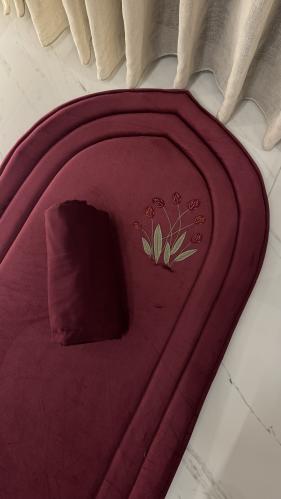 طقم الندى البرغندي