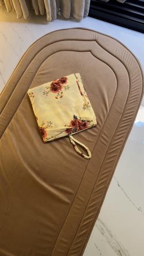 الطقم المورد