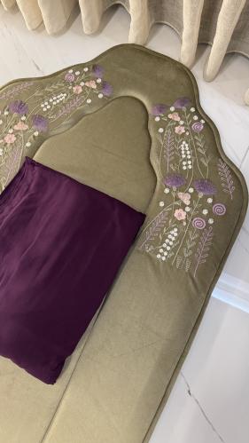 طقم البشائر الزيتي