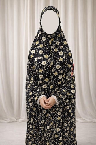 الطقم البيج