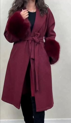 جاكت شتوي قماش جوخ مع اطراف فرو