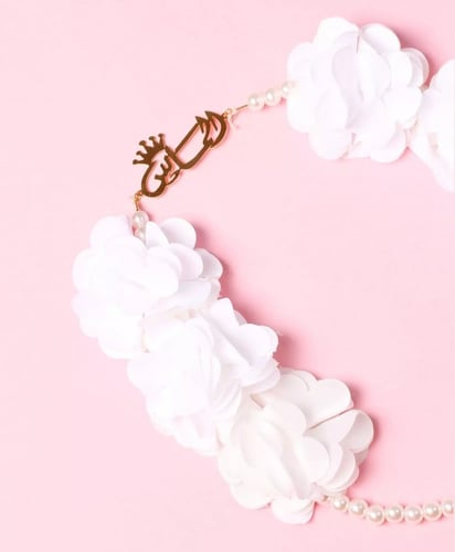 طوق اطفال بالاسم مع التاج