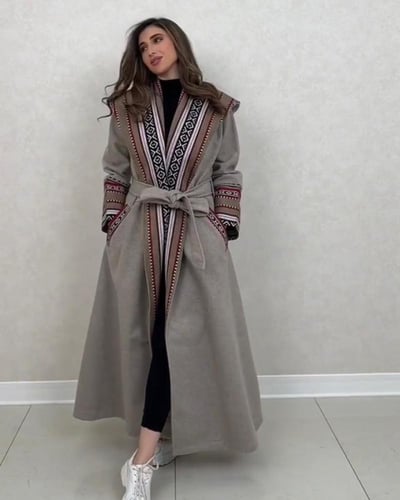 عباية شتوية سدو متوفره باللون الأسود والرمادي