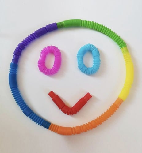 أنابيب التشكيل العجيبة