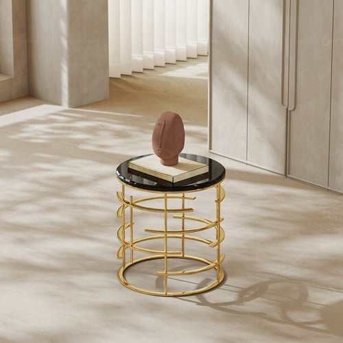 طاولة جانبية فاخرة من الرخام بتصميم راقى