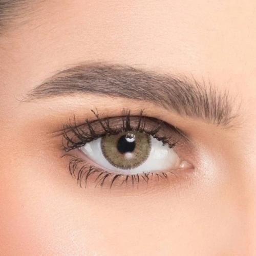 عدسات ناتشورال كور هازل ‏