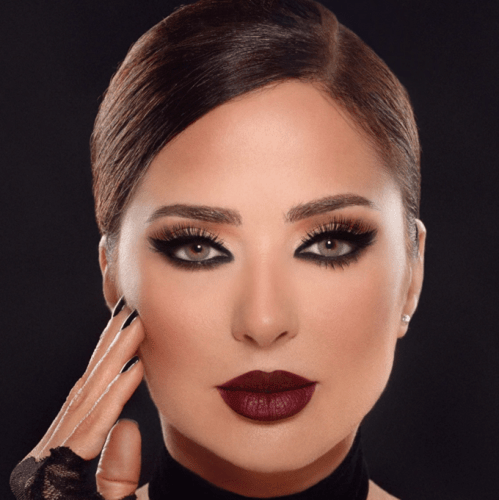 عدسات زينة ملونة من اديرا سنوية - جرينيش