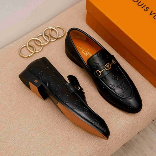 حذاء لويس فيتون رجالي ماستر شامل الملحقات