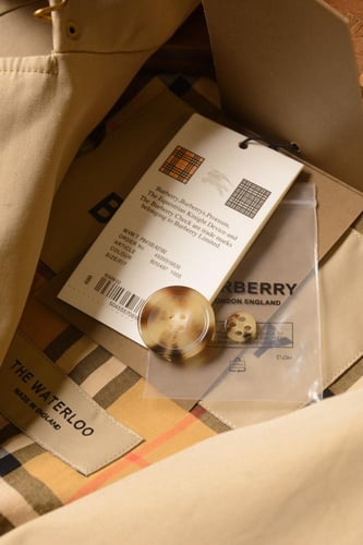 معطف ترنش كوت بيربري ماستر