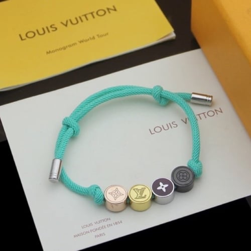 اسورة لويس فيتون جودة عالية عدة الوان شامل الملحقا...