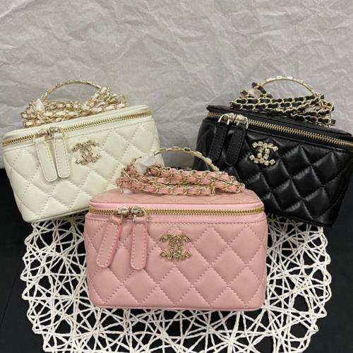 شنطة شانيل عالية الجودة شامل الملحقات