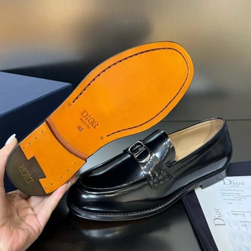 حذاء ديور ماستر شامل الملحقات