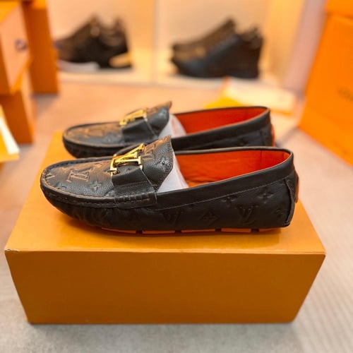 حذاء لويس فيتون رجالي شامل ملحقات الماركة