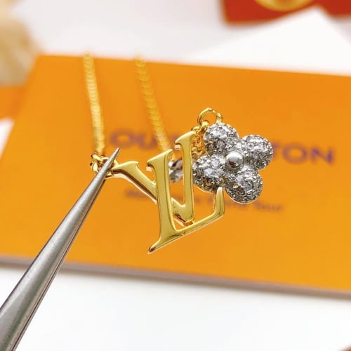 سلسال لويس فيتون جودة عالية شامل الملحقات