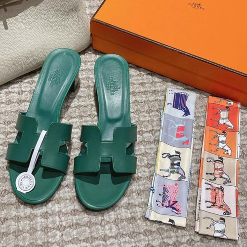 حذاء هيرمز سليبر بكعب ماستر شامل الملحقات