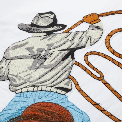 قميص لويس فيتون للتوصيل الفوري مقاس XL