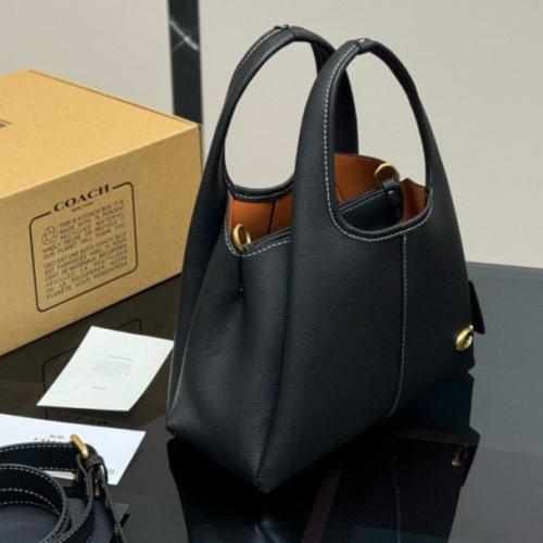 حقيبة كوتش دلو ثلاث الوان شامل العلبة