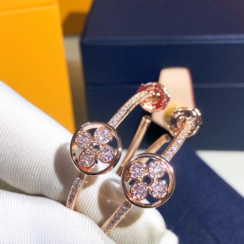 حلق لويس فيتون ماستر شامل الملحقات