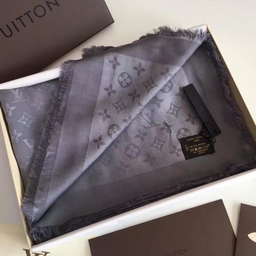 شال لويس فيتون ماستر شامل الملحقات