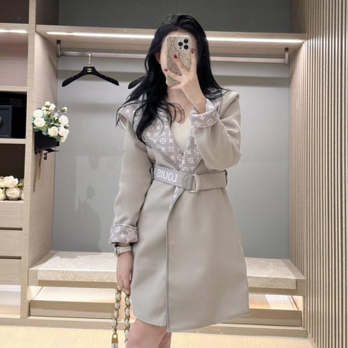 بالطول لويس فيتون دبل فيس