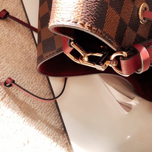 شنطة لويس فيتون مونوجرام مع الملحقات