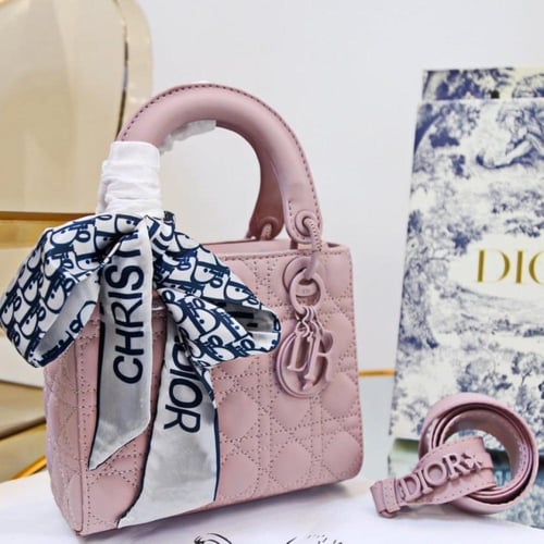 حقيبة ليدي ديور بينك مطفي شامل الملحقات