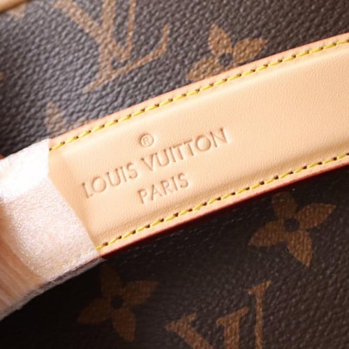 حقيبة ادوات الزينة 3 الوان