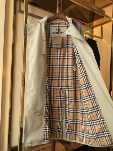 معطف ترنش كوت بيربري ماستر