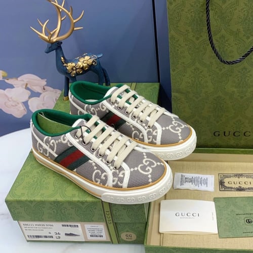 احذية قوتشي ماستر شامل الملحقات مقاسات 35-44