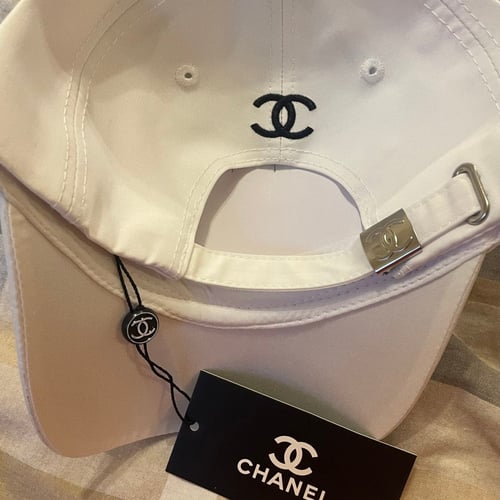 كاب شانيل للتوصيل الفوري لونين ماستر