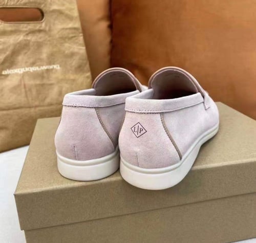 حذاء ماركة لوروبيانا ماستر شامل الملحقات